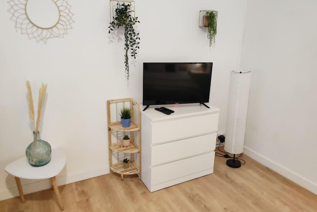 Grand Studio Proche Gare Le Mans Bagian luar foto